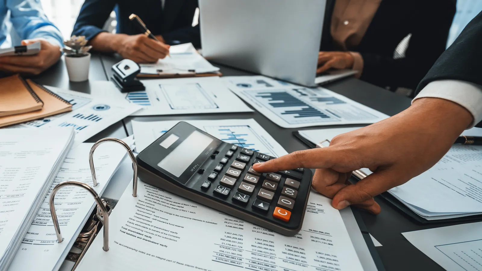 The Evolving Role of the CMO: Navigating the Paradox of Increased Trust and Declining Strategic Credibility