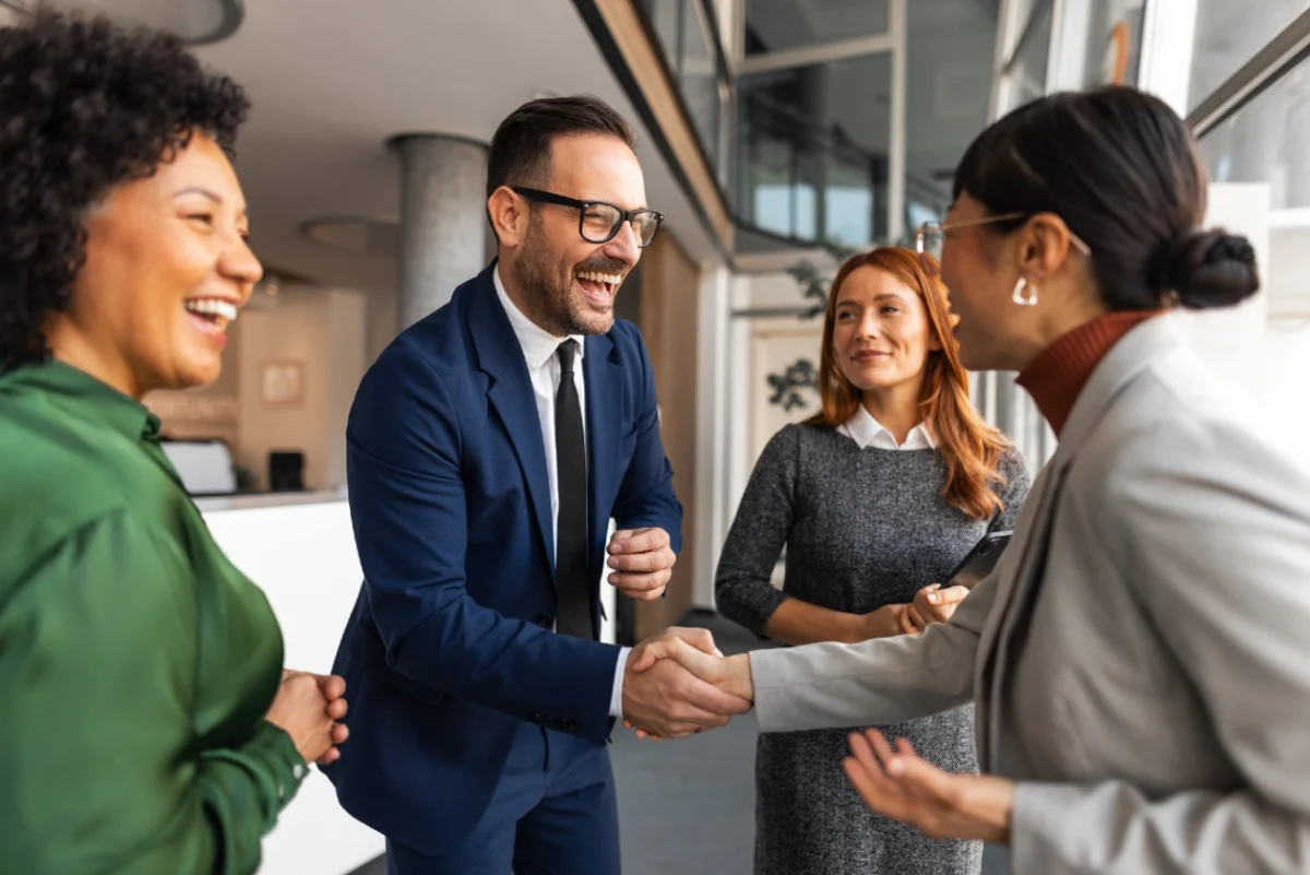 The Overcrowded Marketing Landscape Demands Exclusive B2B Communities for Professional Growth and Connection