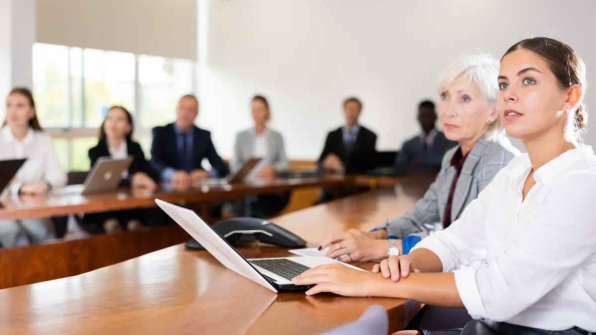 CMOs Prioritize Short-Term Gains Over Brand Growth Amidst CEO Pressure, Lippincott Study Reveals