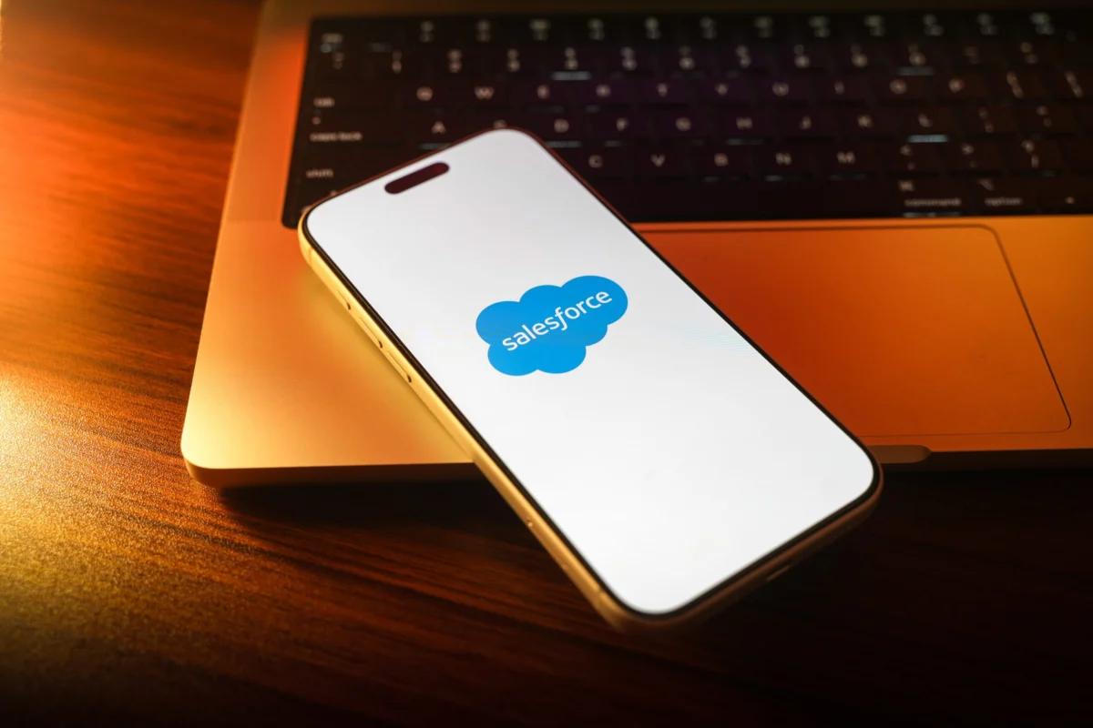 Salesforce Enhances Agentforce Commerce with Advanced AI Agents for B2B and B2C E-commerce