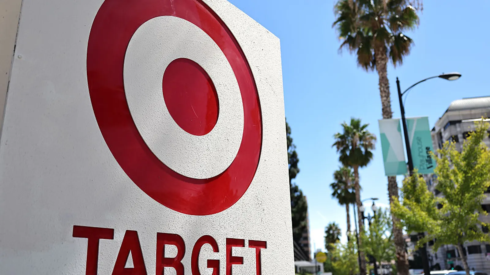 Target and DirecTV Forge Strategic Alliance to Unify Shopper Data and Premium Video Advertising
