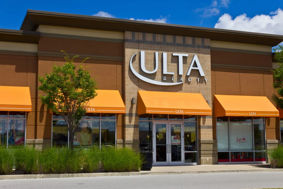 Ulta Beauty Reports Robust First Quarter Growth, Driven by Double-Digit E-commerce Surge and Strategic AI Investments