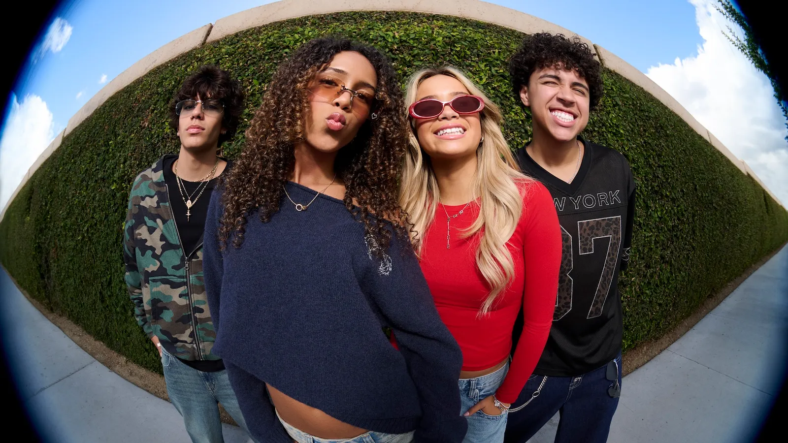 Aéropostale Revitalizes Brand Engagement with "Intern Diaries" Mini-Series and Creator Collaborations