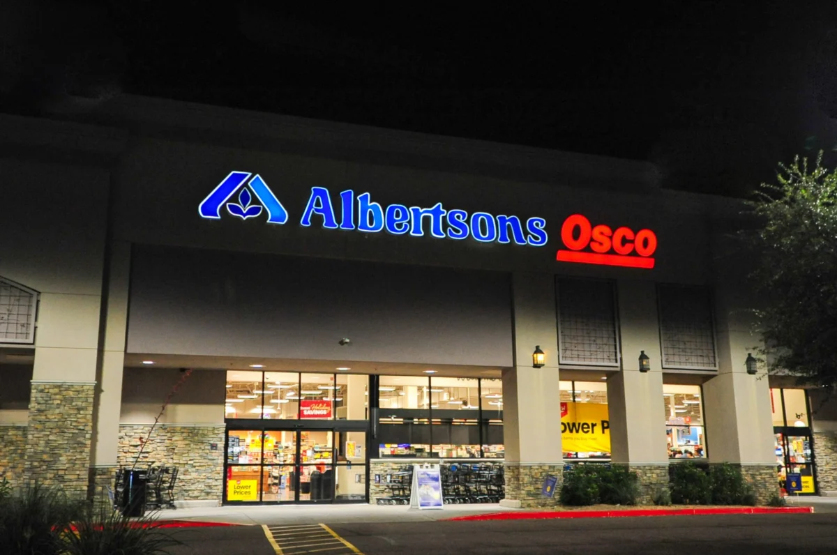Albertsons Companies Inc. Unveils ACI Edge: A Bold Regional Restructuring to Revolutionize Merchandising and Enhance Customer Engagement