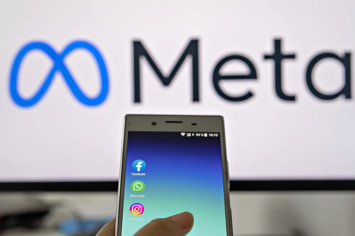 Meta Bans Harassment Content Captured with Smart Glasses as Taco Bell Responds to Health Crisis and Sony Invests in Cinema History