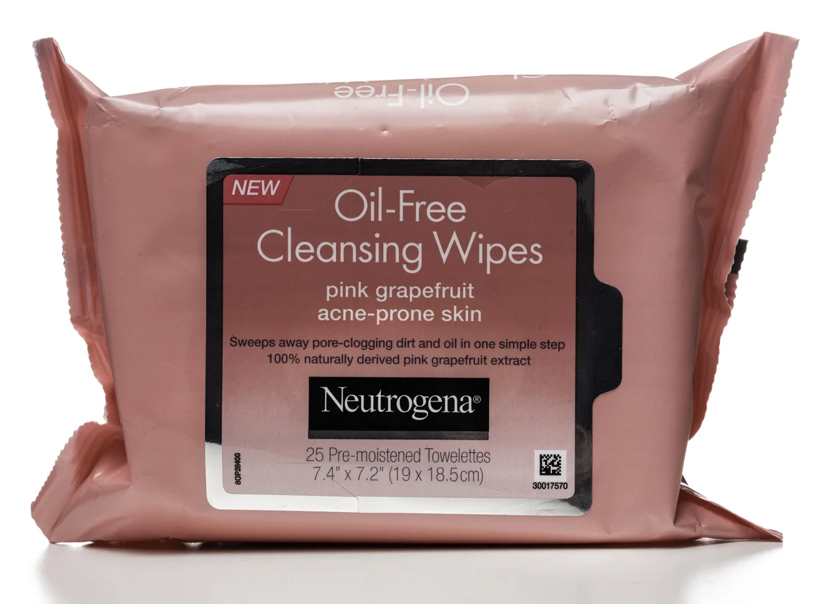 Be the CCO: How Corporate Communications Experts Believe Neutrogena Should Navigate the Fallout of the Hayden Panettiere Controversy