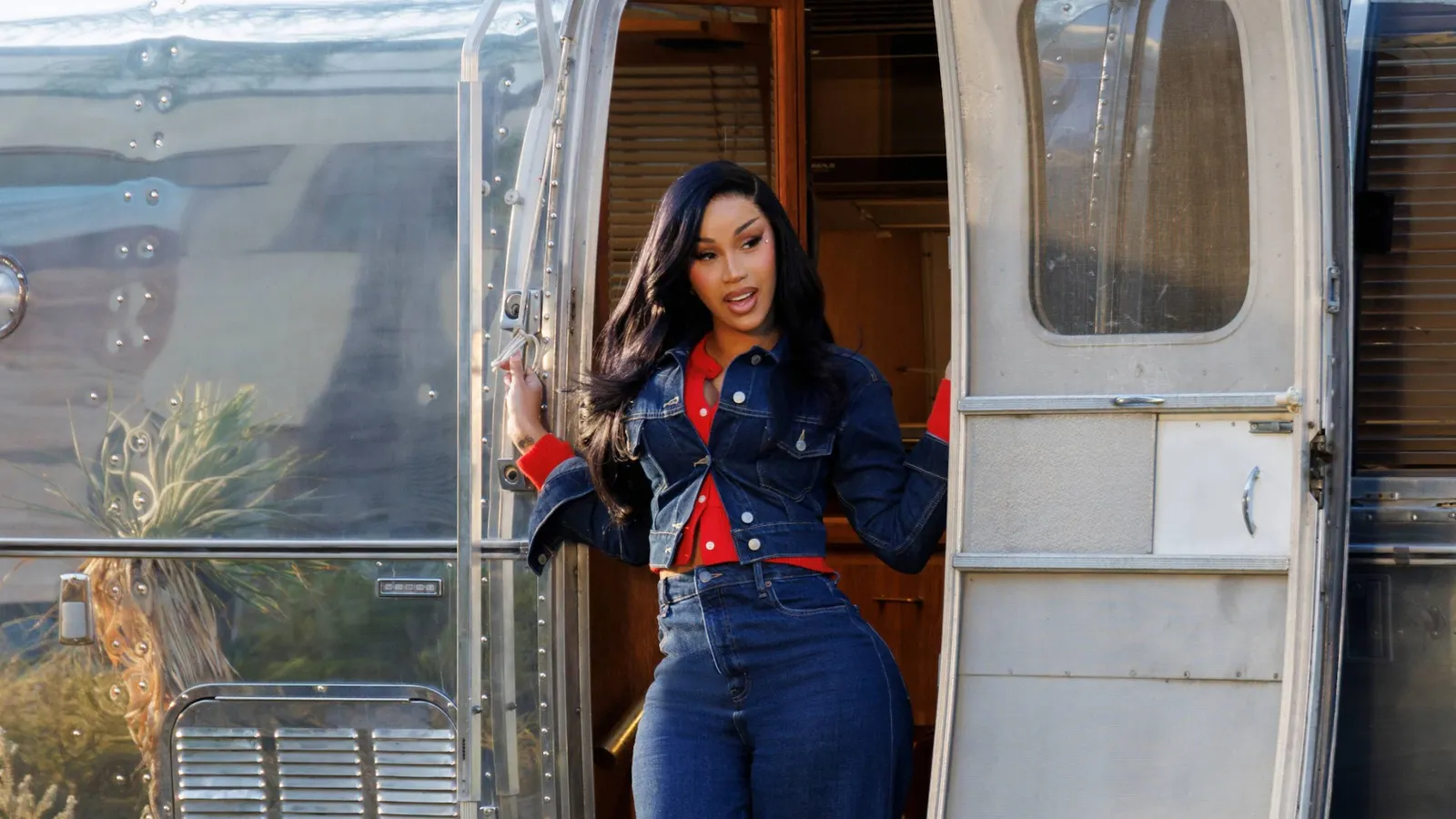 Old Navy Replaces CEO Amid Sales Slump, Bets on Revamped Marketing with Cardi B and Denim Focus