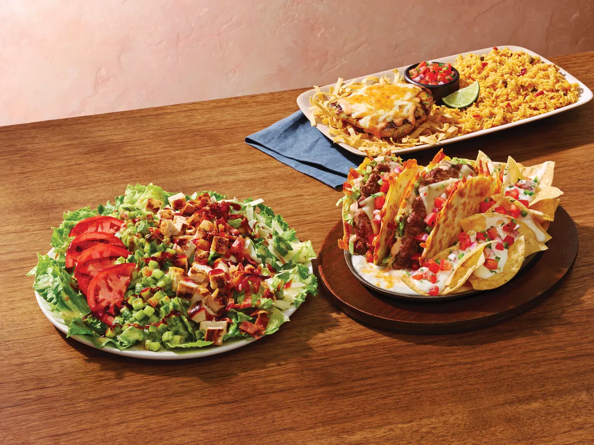 Applebee’s O-M-Cheese Burger Ignites Menu Innovation Strategy as Casual Dining Chains Seek Experiential Growth