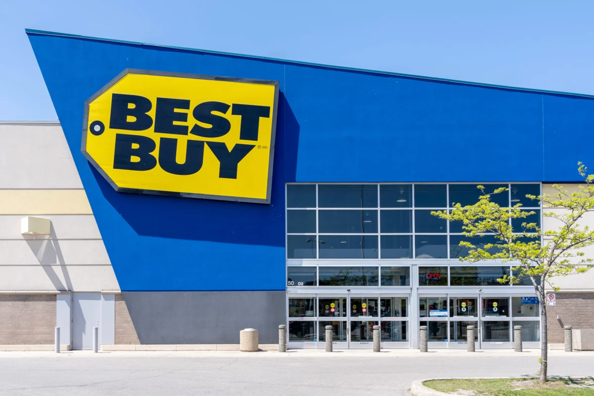 Best Buy Embraces AI as a Growth Engine, Integrating Advanced Technologies Across Operations and Customer Engagement