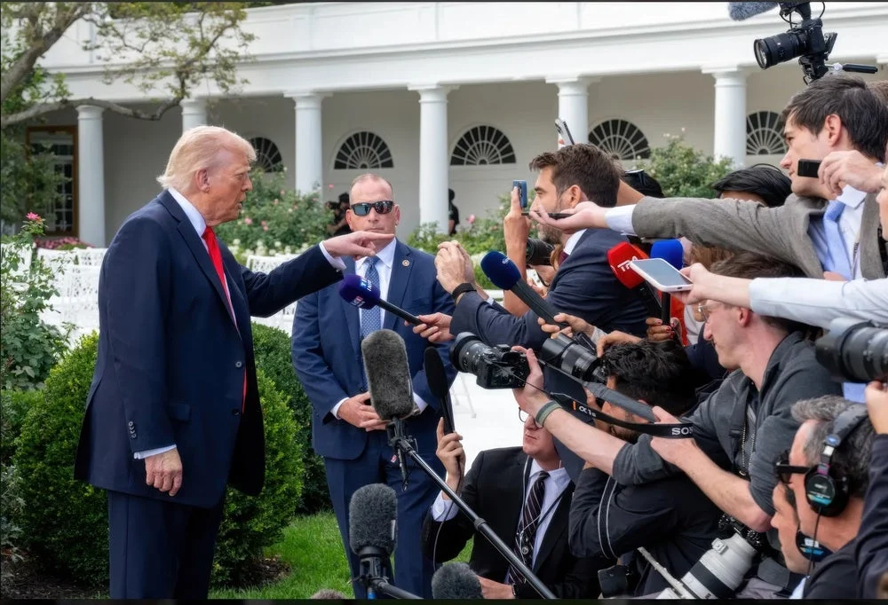 White House Press Access Disputes DoorDash Settlement Strategy and 2026 Holiday Shopping Trends Drive Public Relations Discourse