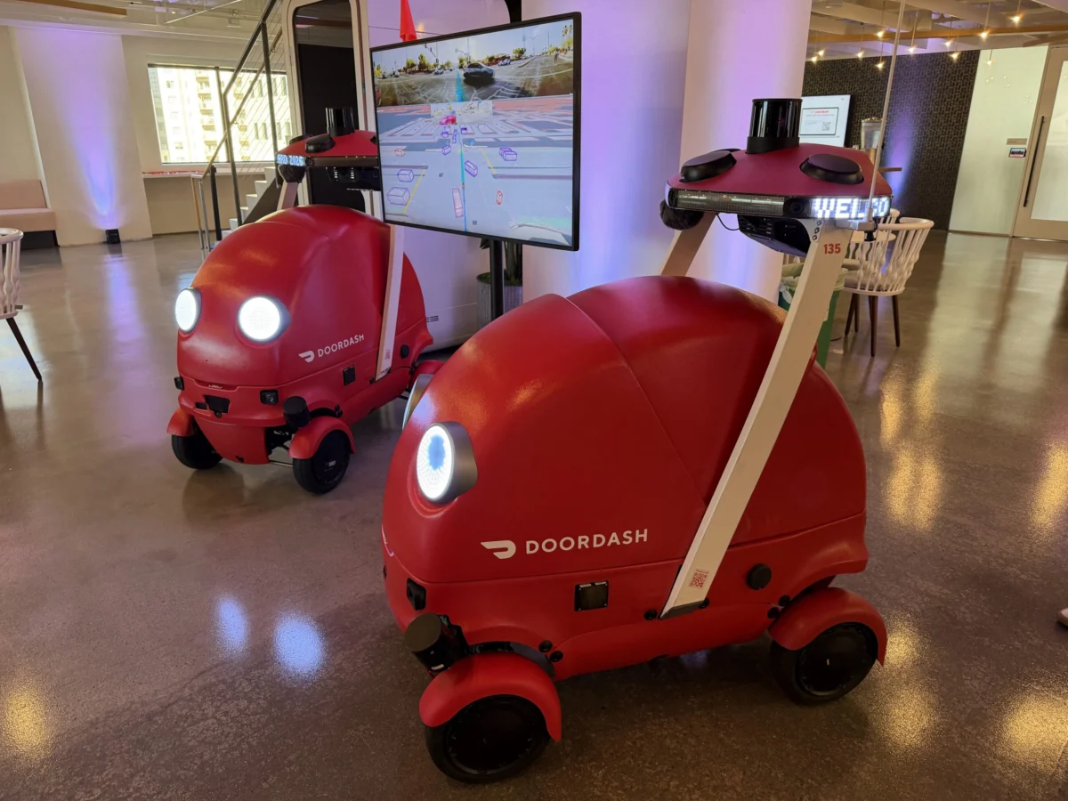 DoorDash Acquires Instacart for $17 Billion in Landmark Deal to Reshape Online Grocery Landscape